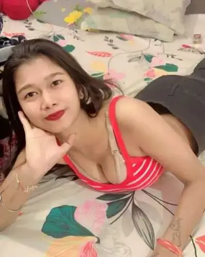 Call Girl in Amboli